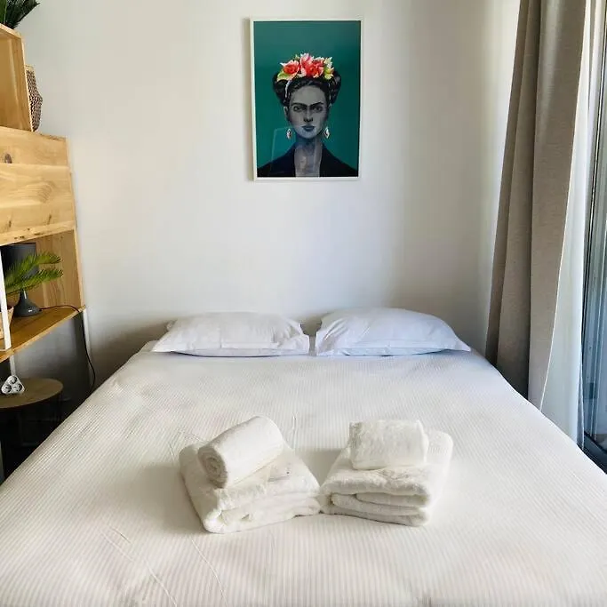 Beach Appart - Studio Dinard Centre A 50M De La Plage 0*,  France